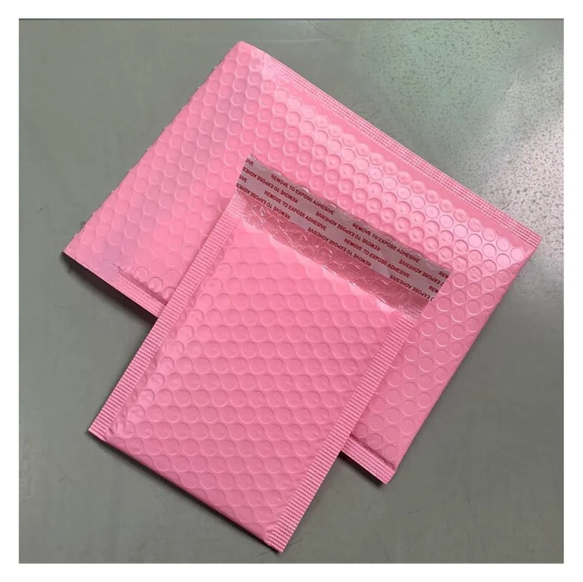 Kleine gepolsterte Umschläge, selbstverschließend, gemischte Pakettaschen, farbige Blasen, 50 Stück, selbstklebend, Weiß, 15 x 18 cm
