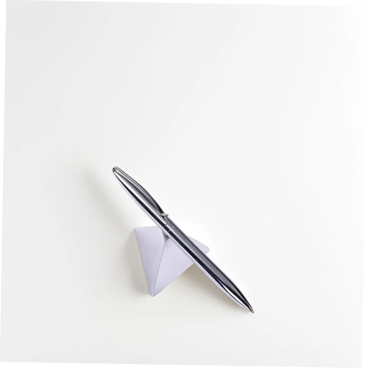 Artibetter Schwebender Signierstift mit Magnetischer Basis aus Metall für Büro Zubehör Schreibtisch und Schwarzer Kugelschreiber als Schreibtisch Zubehör im Modernen Design