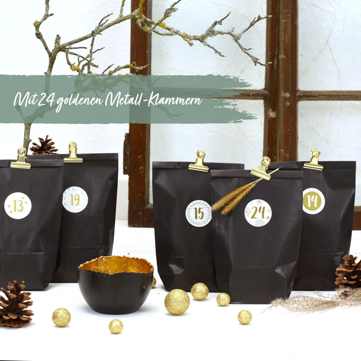 Papierdrachen Adventskalender 2025 zum Befüllen - 24 schwarze Geschenktüten mit Zahlenaufklebern & Metall-Klammern - DIY - zum Basteln - Weihnachten