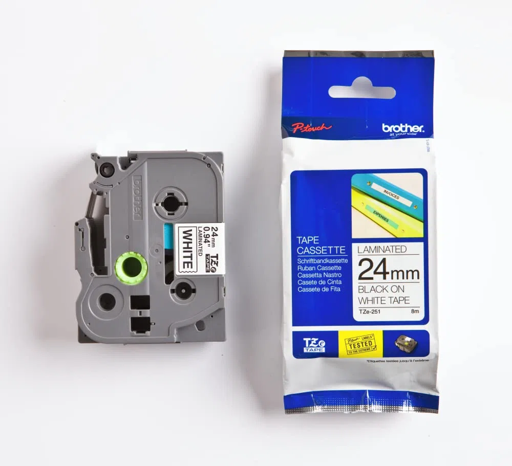 Brother P-Touch Cube Plus Beschriftungsgerät, Weiß & Original Schriftband TZe-251 24 mm, Schwarz auf Weiß (u.a P700, -2430, D600, 9700PC, P750W)