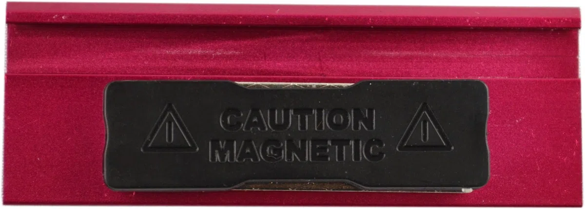 Aluminium Namensschilder pink aus Metall, Größe 70x25 mm, mit Magnet und Nadel/Clipkombination, individuellem Logodruck, Farbdruck mit Ihrem Logo, Magnetbefestigung, Name Badge, Namensschild für Kleidung, selbstbeschriftbar, mit Ihrem Logo, Namensschildch